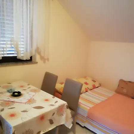 Bonita Apartment Vir